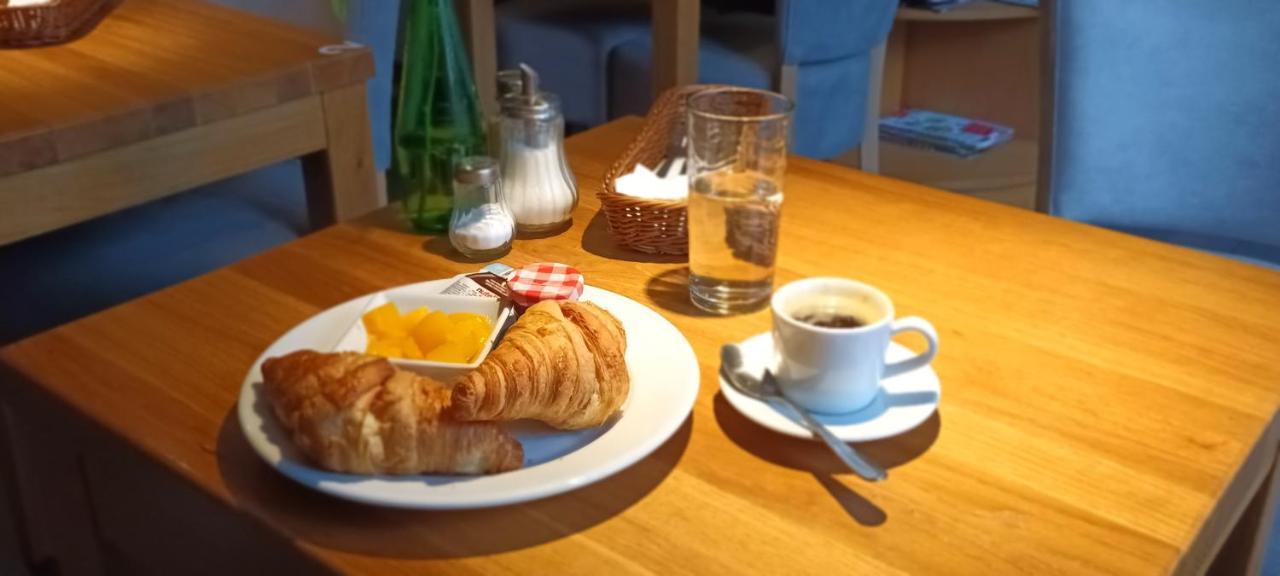 Cracow 3* Краків